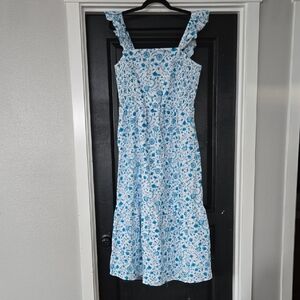 Draper James Blue and White Paisley Floral Smocked Ruffle Sleeve Dress Large